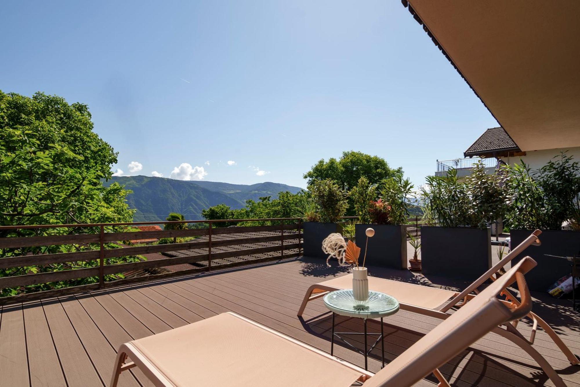 Mountain View Suites Tisens Екстериор снимка